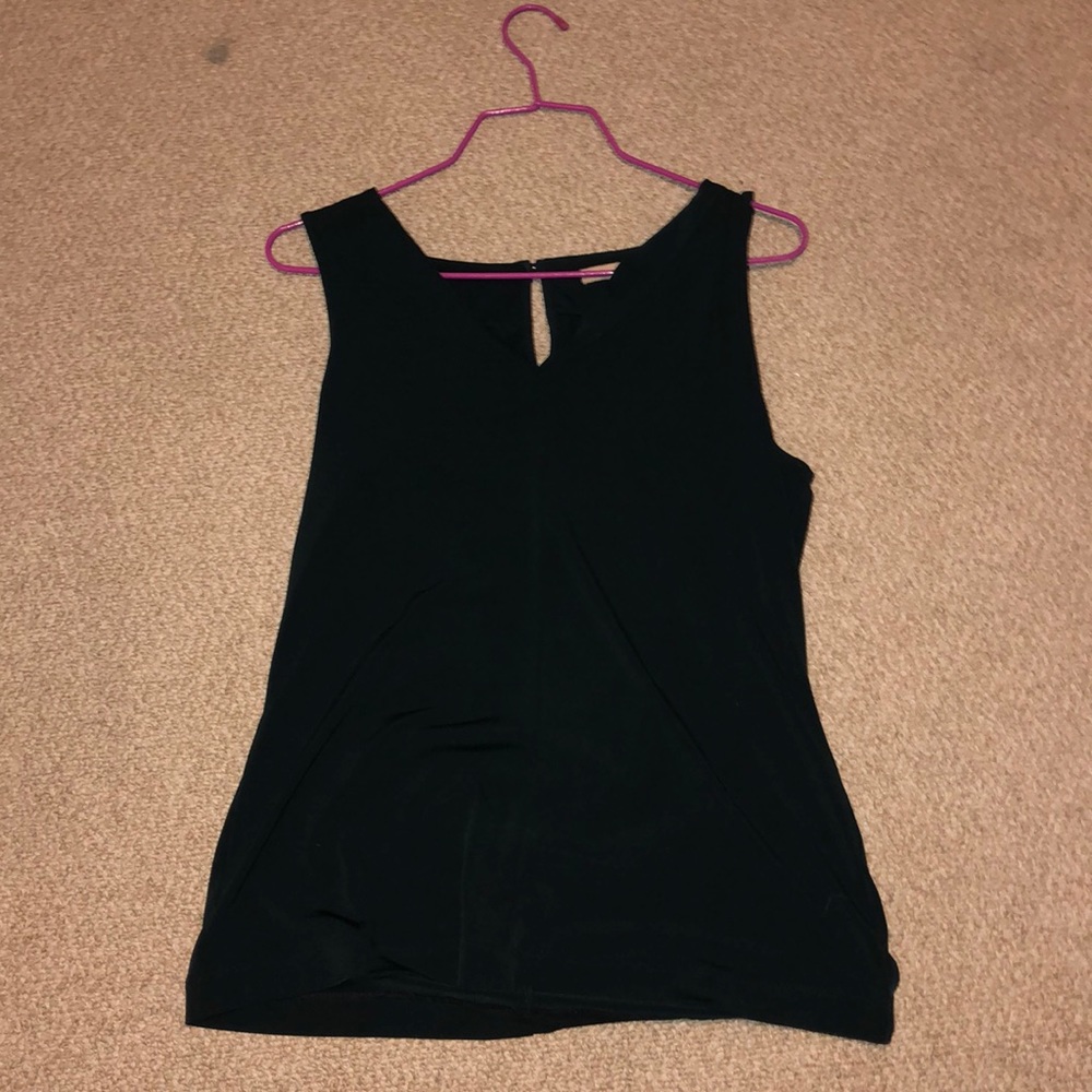 Sleeveless green top